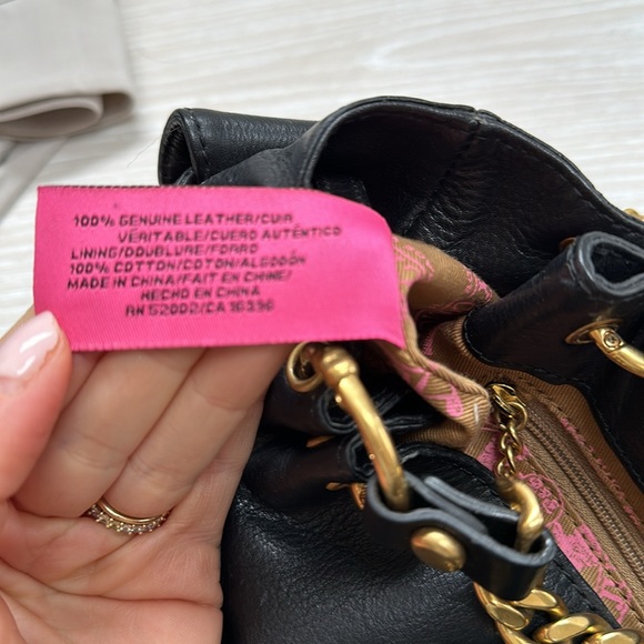 Rare Vintage Juicy Couture Leather pouch bag with gold chain hardware - Picture 10 of 14